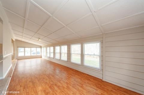 209 7th St, Wheeling, IL 60090 photo 9