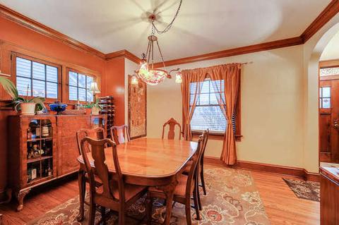 934 N Spring St, Elgin, IL 60120 photo 10