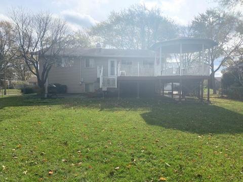 520 Amherst Ln, Hoffman Estates, IL 60169 photo 9