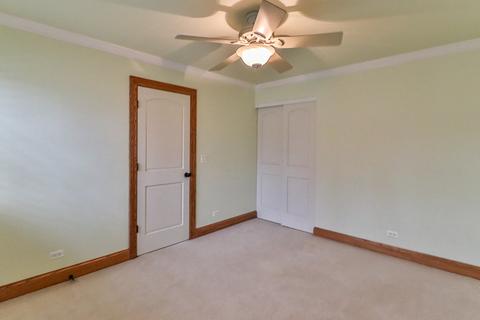 832 S Prospect Ave, Bartlett, IL 60103 photo 19