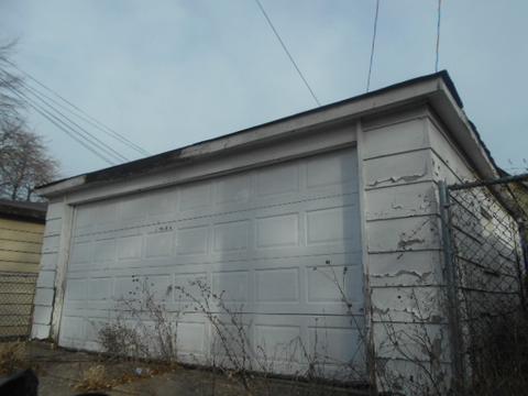 7530 S Champlain Ave, Chicago, IL 60619 photo 3