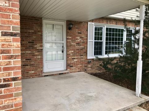 6237 157th Pl, Oak Forest, IL 60452 photo 2