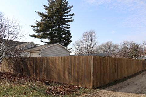 521 E Webster St, Clinton, IL 61727 photo 18