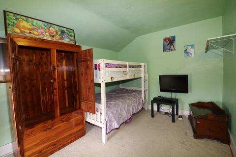 521 E Webster St, Clinton, IL 61727 photo 12