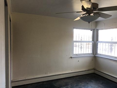 7429 S Constance Ave, Chicago, IL 60649 photo 11