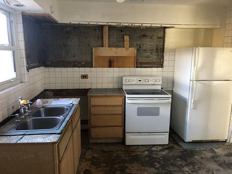 7429 S Constance Ave, Chicago, IL 60649 photo 8