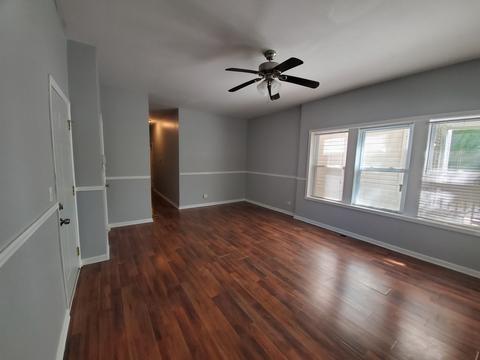 1520 E 71st Pl, Chicago, IL 60619 photo 4
