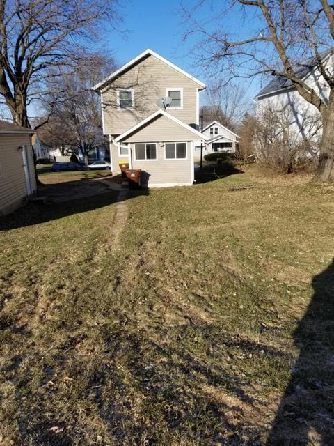 811 E Garden St, Freeport, IL 61032 photo 8