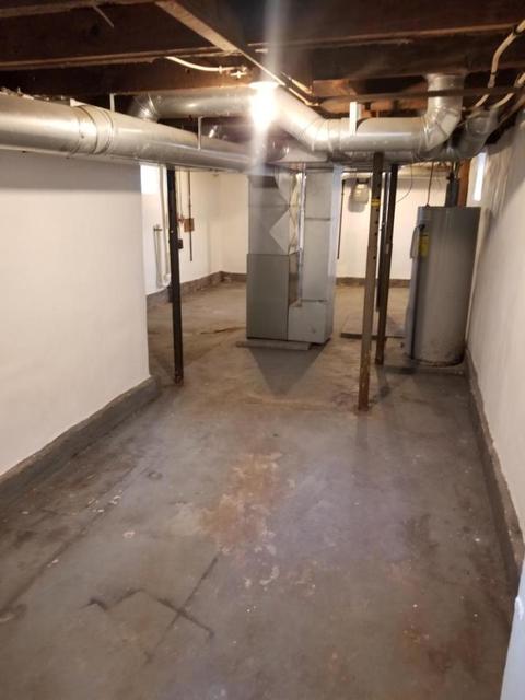 811 E Garden St, Freeport, IL 61032 photo 7