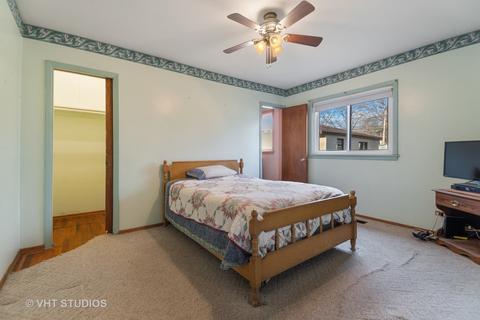 170 Bradley Ln, Hoffman Estates, IL 60169 photo 10