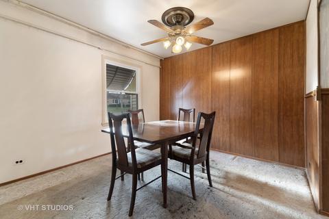 170 Bradley Ln, Hoffman Estates, IL 60169 photo 8