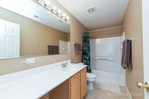 6305 Brunswick Dr, Plainfield, IL 60586 photo 11