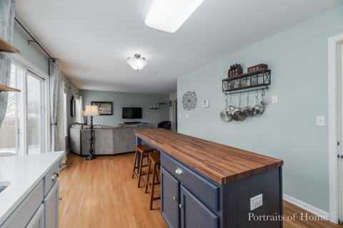 6305 Brunswick Dr, Plainfield, IL 60586 photo 5