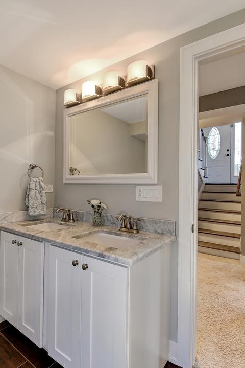 902 S Williston St, Wheaton, IL 60187 photo 18