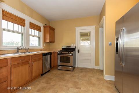 656 N Eagle St, Naperville, IL 60563 photo 5