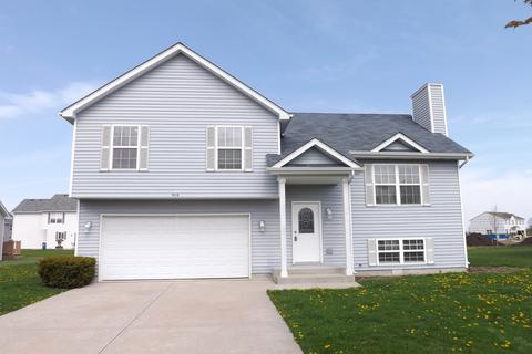 1838 Eagle Dr, Morris, IL 60450 photo 1