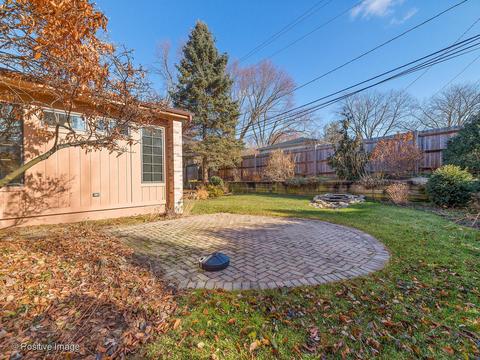 115 White Oak Dr, Wheaton, IL 60187 photo 24