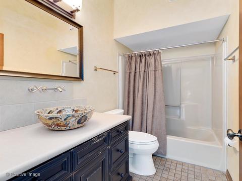 115 White Oak Dr, Wheaton, IL 60187 photo 20