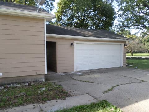 160 E 145th St, Harvey, IL 60426 photo 12