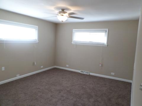 160 E 145th St, Harvey, IL 60426 photo 7