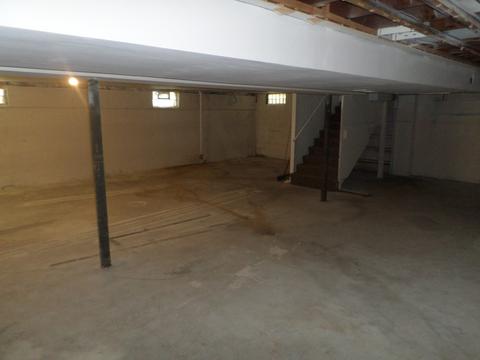 160 E 145th St, Harvey, IL 60426 photo 11