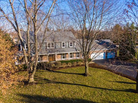 441 Fairway View Dr, Algonquin, IL 60102 photo 2