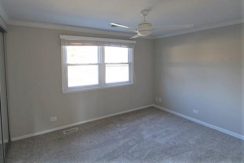 3941 Michael Ln, Glenview, IL 60026 photo 28