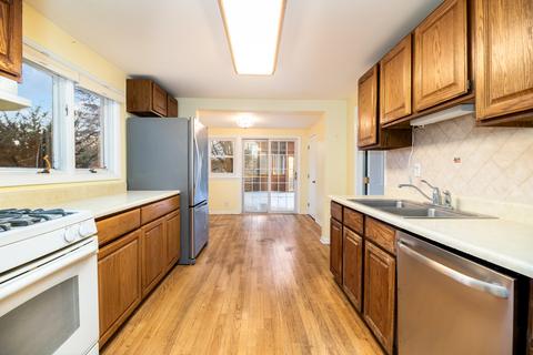 4508 Devon Ave, Lisle, IL 60532 photo 7