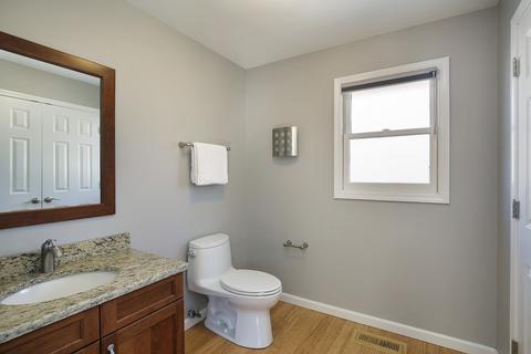 1237 Southwind Dr, Northbrook, IL 60062 photo 15