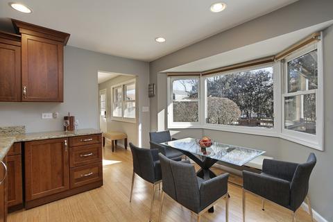 1237 Southwind Dr, Northbrook, IL 60062 photo 7