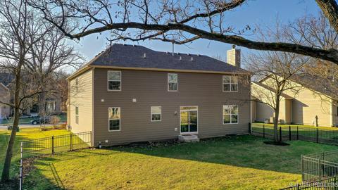 1701 Pondview Dr, Hoffman Estates, IL 60192 photo 28