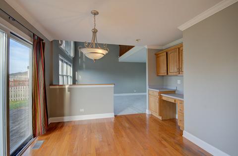 2009 Olde Mill Rd, Plainfield, IL 60586 photo 8