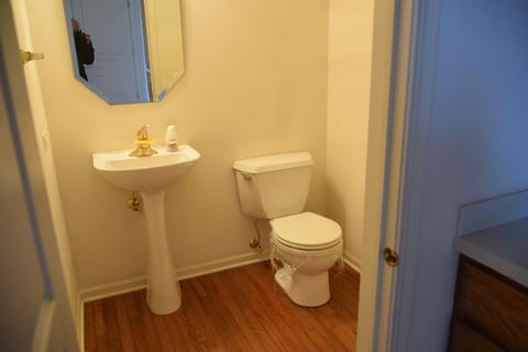 4480 Whitehall Ln, Algonquin, IL 60102 photo 8