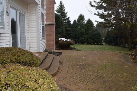 4480 Whitehall Ln, Algonquin, IL 60102 photo 3