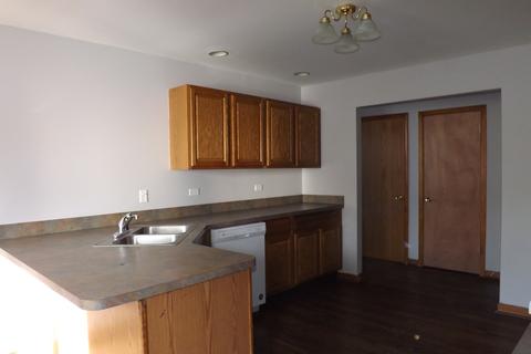 1 Sunset Ct, Steger, IL 60475 photo 5