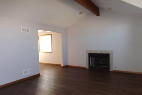 1 Sunset Ct, Steger, IL 60475 photo 3