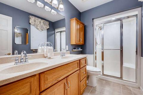 9 N620 Tipi Ln, Elgin, IL 60124 photo 16