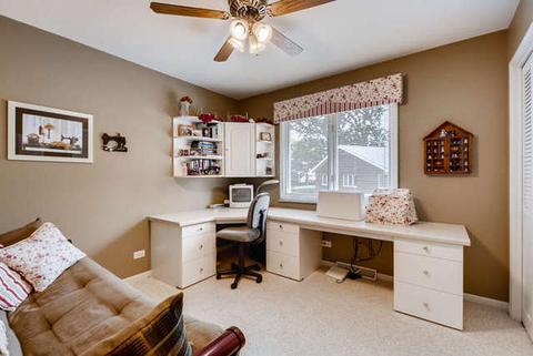 9 N620 Tipi Ln, Elgin, IL 60124 photo 17