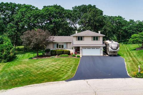 9 N620 Tipi Ln, Elgin, IL 60124 photo 2