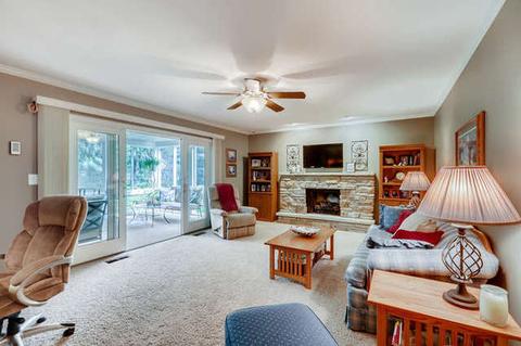 9 N620 Tipi Ln, Elgin, IL 60124 photo 12