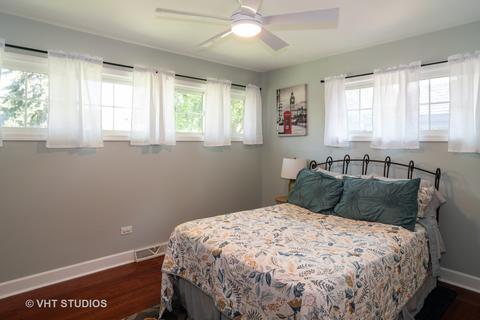 137 E Quincy St, Riverside, IL 60546 photo 6