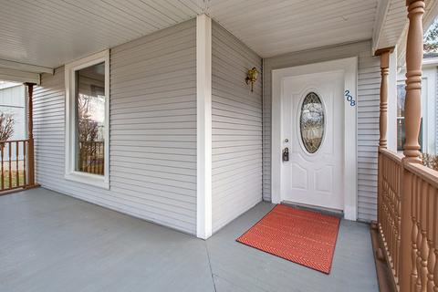 208 E Wilson St, Peotone, IL 60468 photo 2