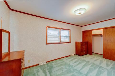 710 Stewart Ave, Elgin, IL 60120 photo 20