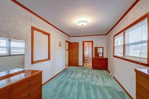 710 Stewart Ave, Elgin, IL 60120 photo 18