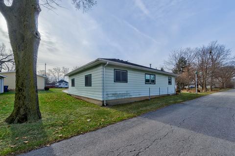 710 Stewart Ave, Elgin, IL 60120 photo 6