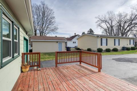 710 Stewart Ave, Elgin, IL 60120 photo 10