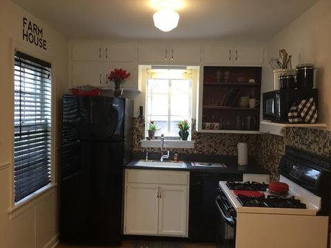 8517 Rockefeller Ave, Brookfield, IL 60513 photo 12