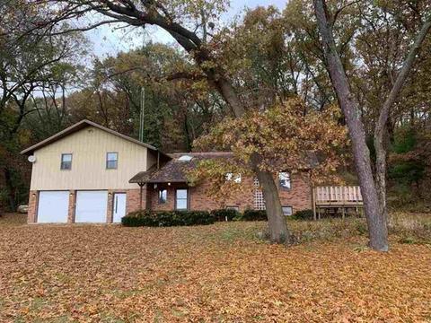 4496 E Canyon Dr, Oregon, IL 61061 photo 1