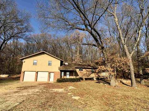 4496 E Canyon Dr, Oregon, IL 61061 photo 2
