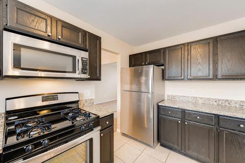 700 Hackberry Ln, Algonquin, IL 60102 photo 5